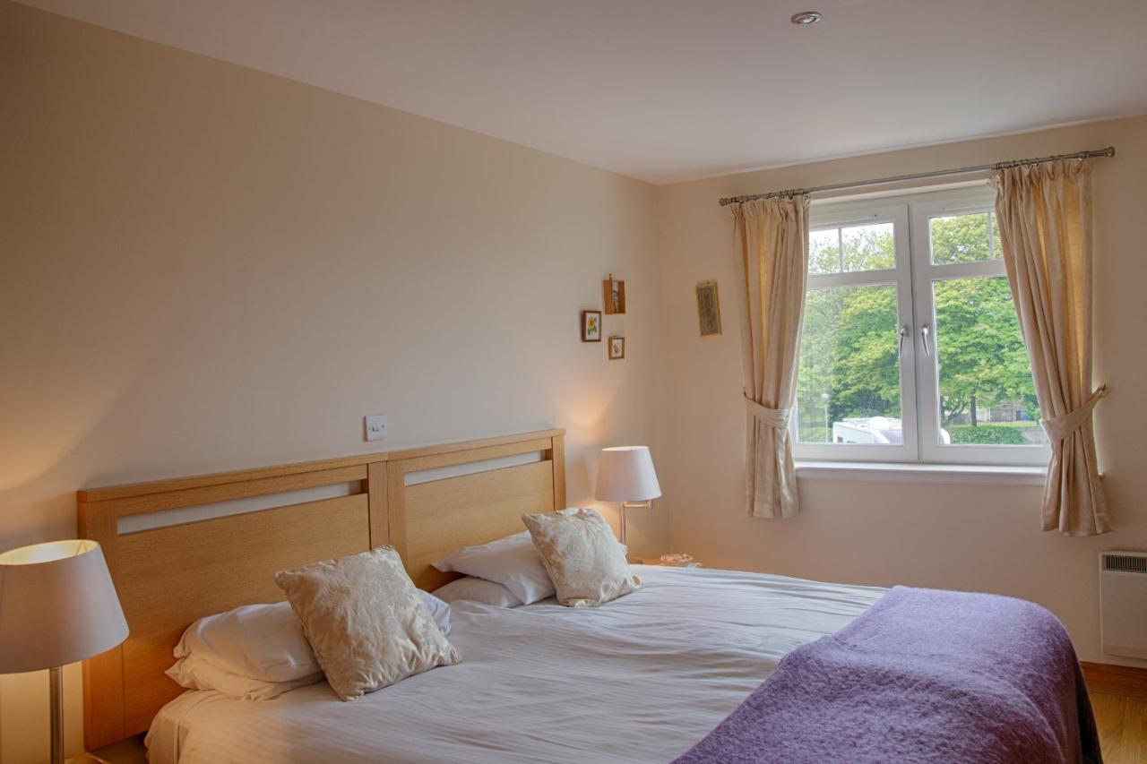 Links Apartment Brora Exterior foto